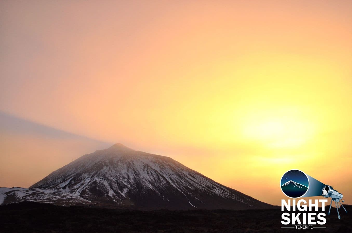 Teide National Park Sunset & Stargazing Coach Tour with Hotel Pickup - Optional Dinner